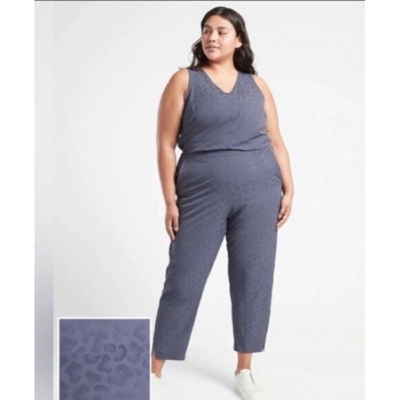NWT** Athleta Brooklyn Jumpsuit*Size 20**Gray Violet* Tone on Tone Leopard**$129 - Picture 1 of 15